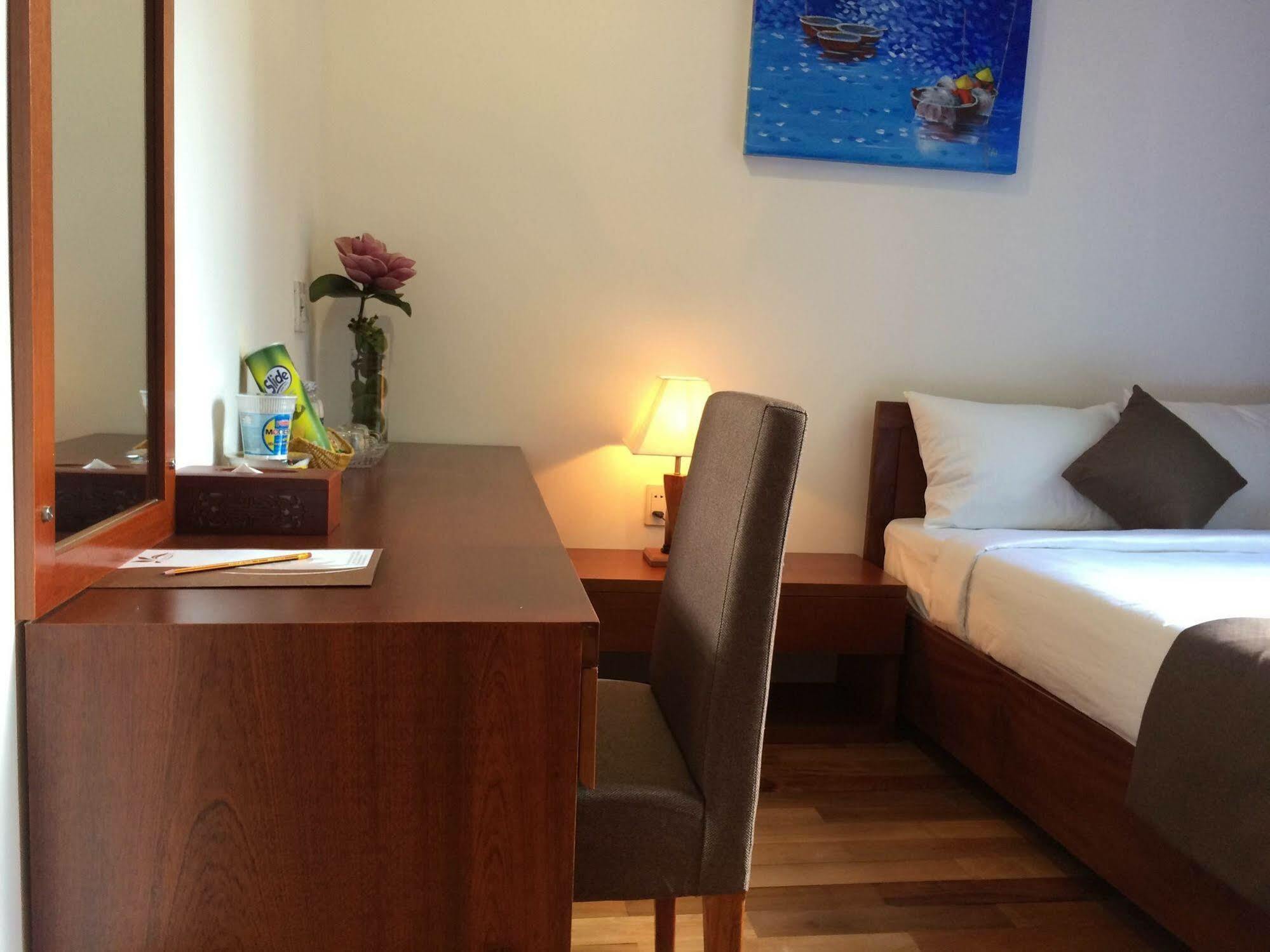 Ocean Flower Hotel Da Nang Dış mekan fotoğraf