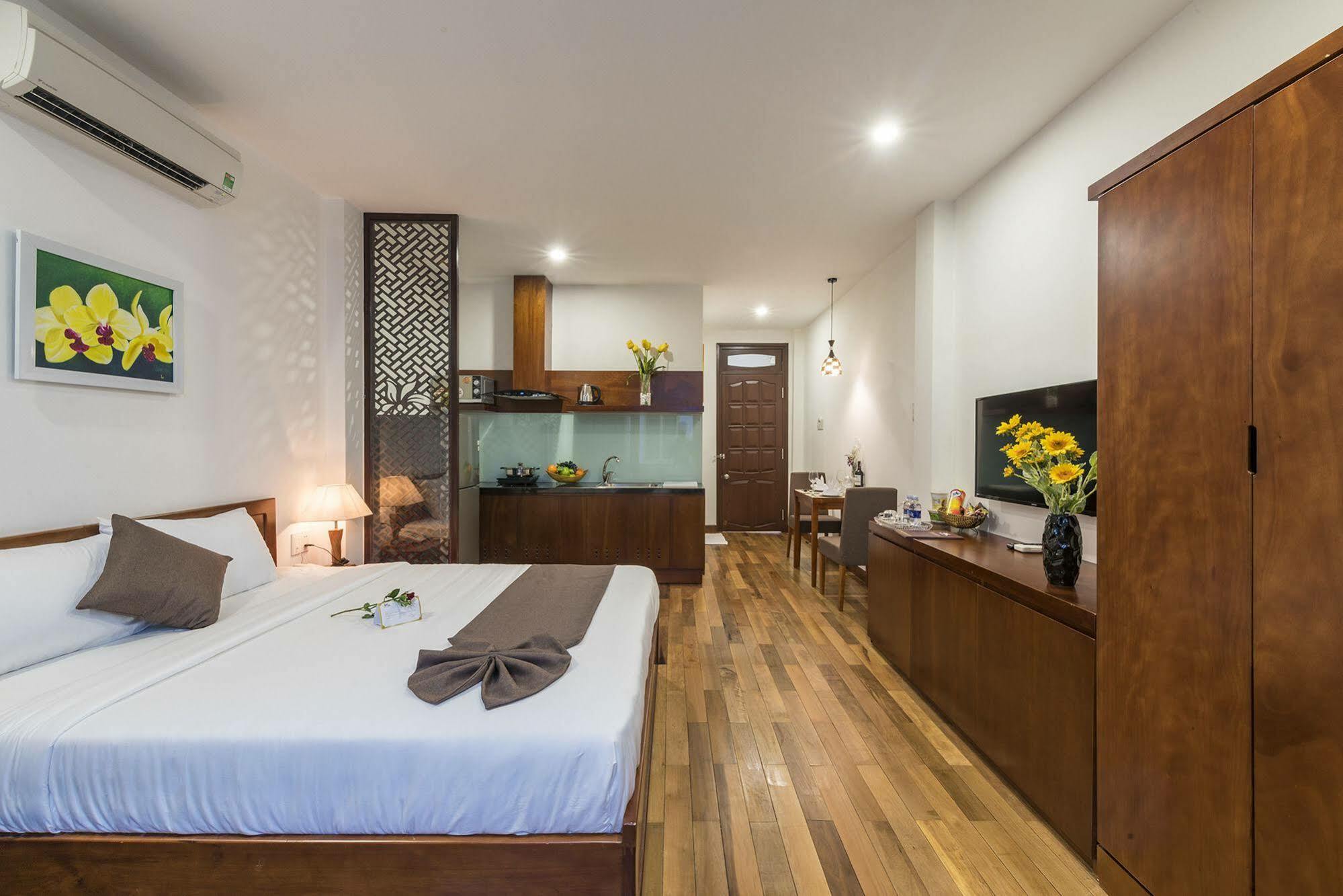 Ocean Flower Hotel Da Nang Dış mekan fotoğraf
