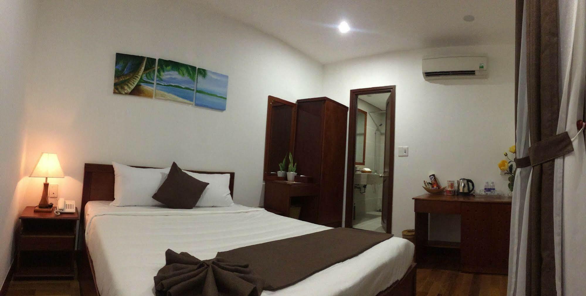 Ocean Flower Hotel Da Nang Dış mekan fotoğraf